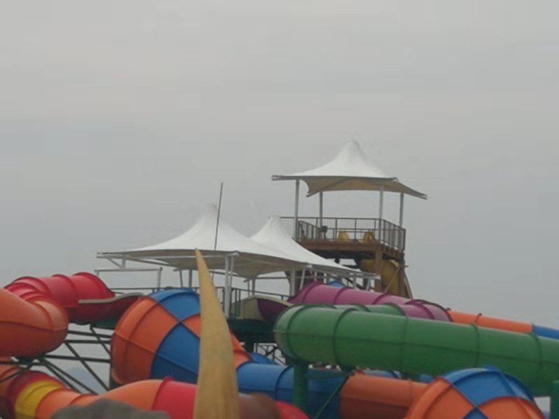 水上游乐园膜结构凉亭完工